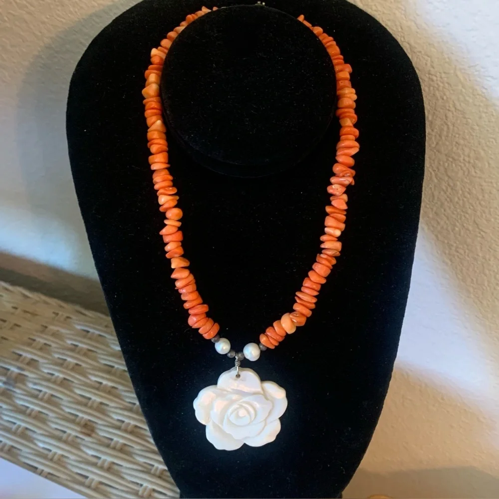 Orange Beaded Necklace with White Flower Pendant - Picture 3 of 11